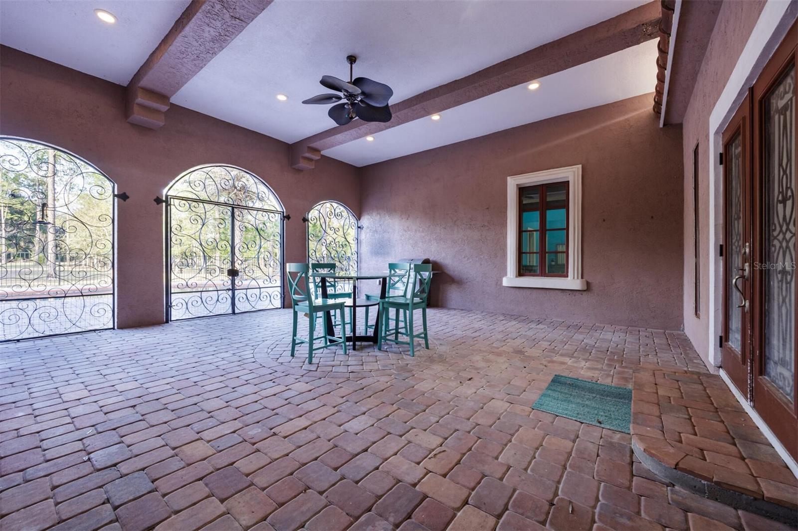 Image 68 of 80 For 18910 78th Avenue