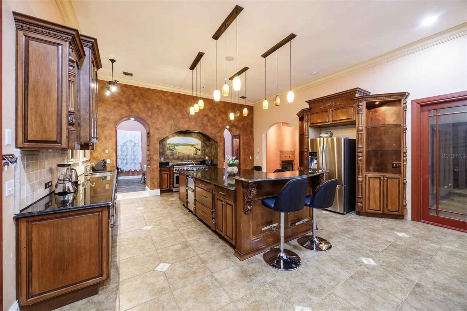 Image 7 of 80 For 18910 78th Avenue