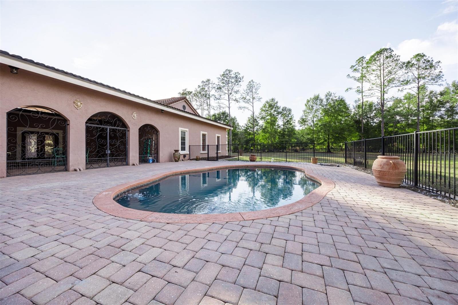 Image 72 of 80 For 18910 78th Avenue