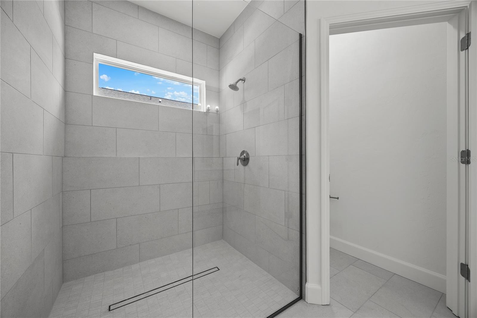 Image 6 of 27 For 1100 67th Way