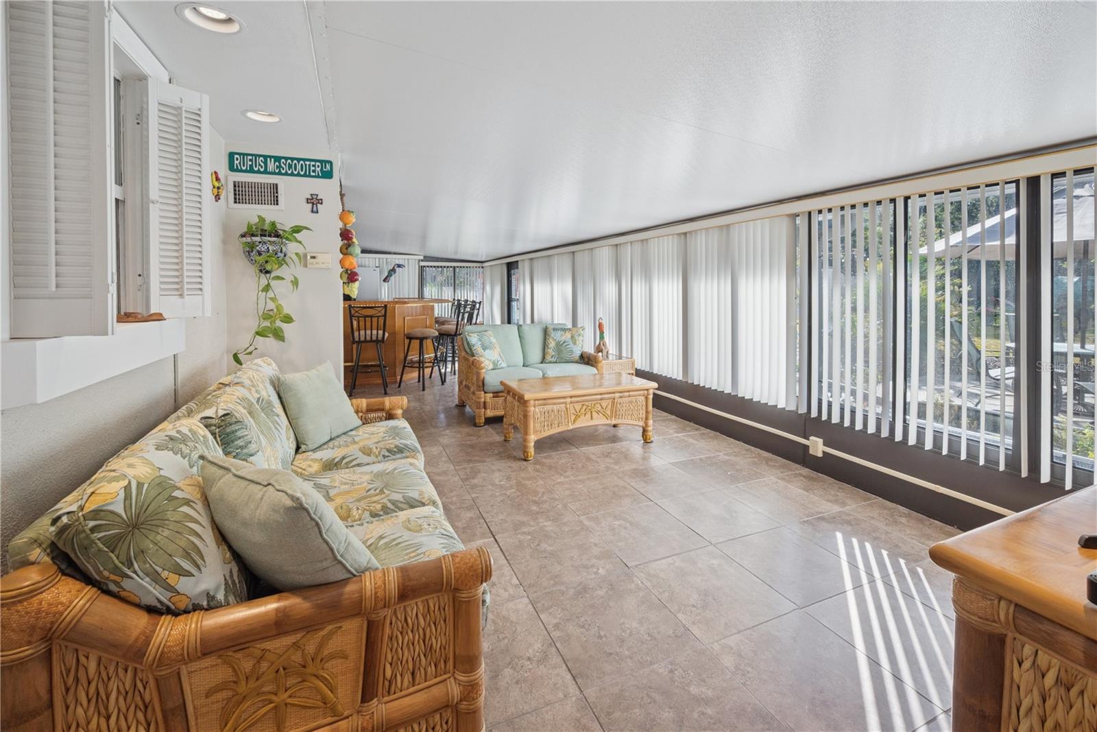 Image 64 of 80 For 6250 94th Lane