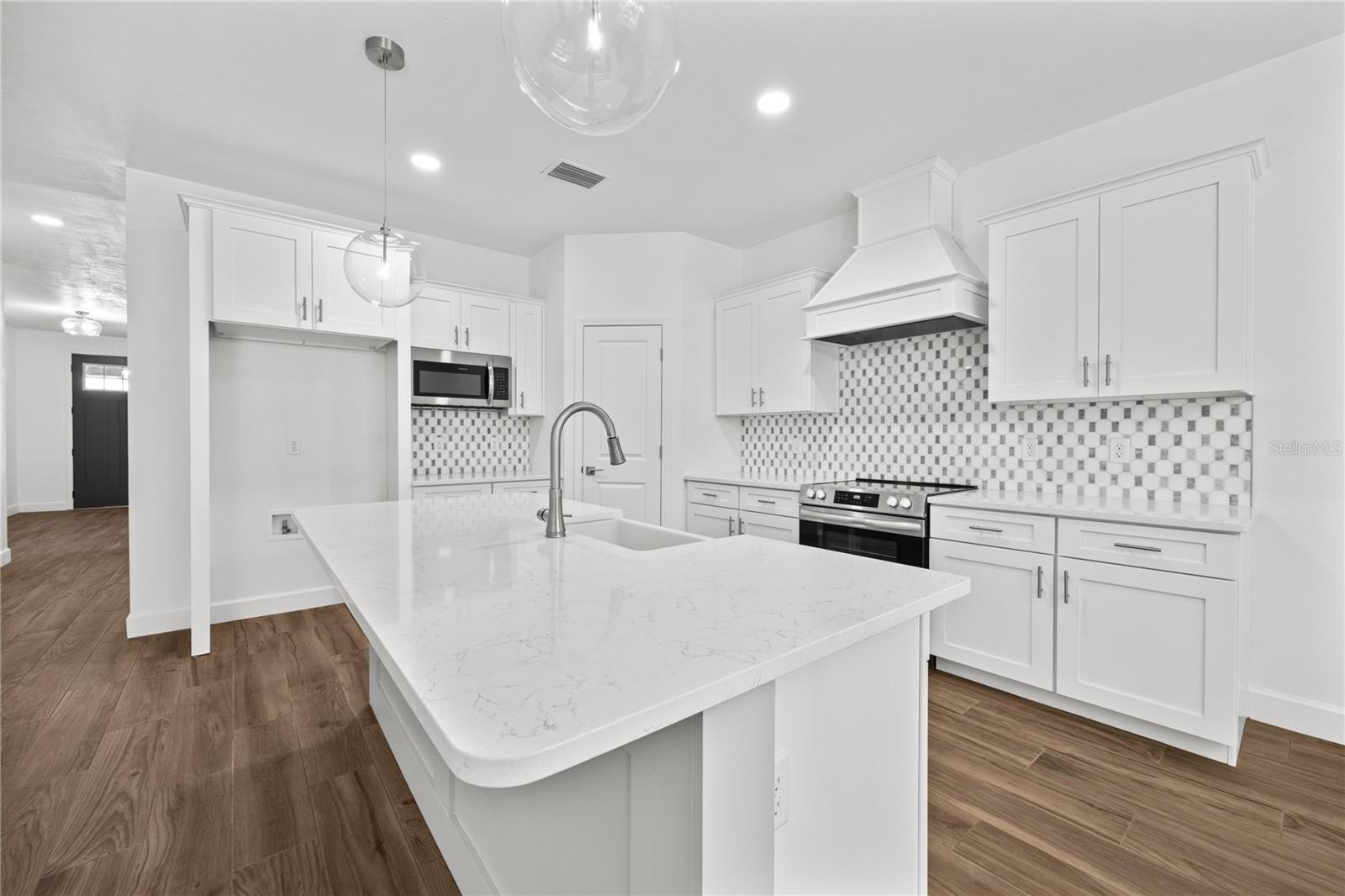 Image 16 of 32 For 1086 67th Way