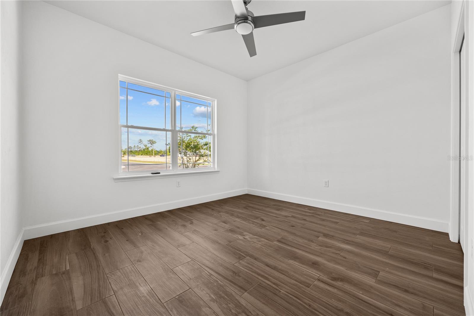 Image 19 of 32 For 1086 67th Way