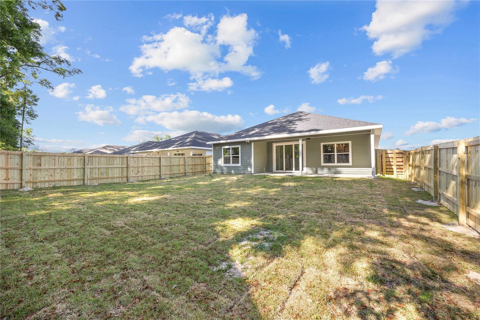 Image 2 of 32 For 1086 67th Way