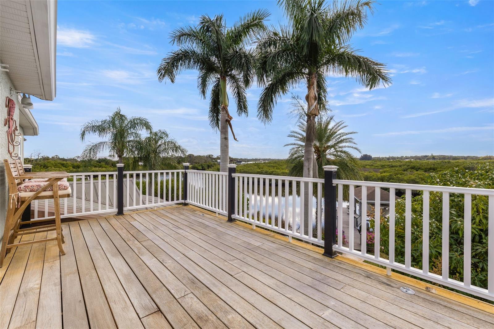 Image 26 of 48 For 1221 50th Street Court E