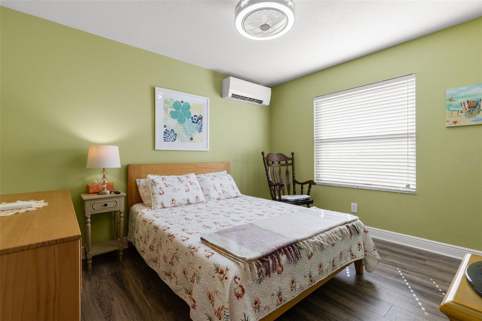 Image 37 of 48 For 1221 50th Street Court E