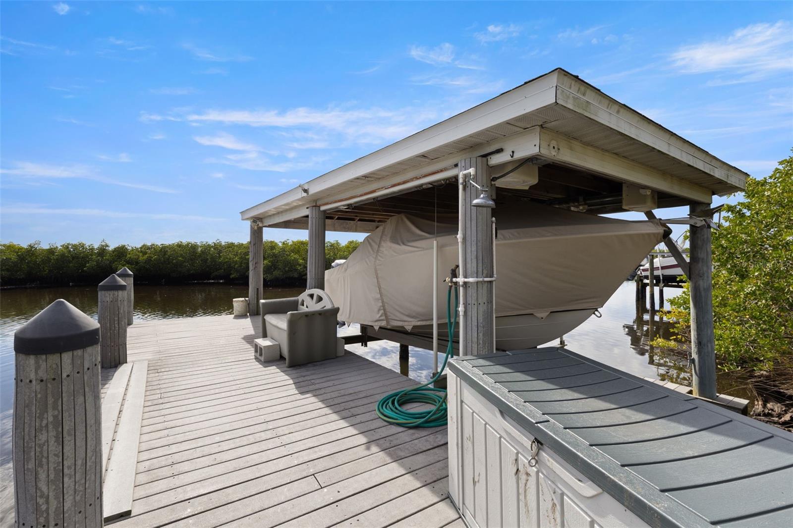 Image 5 of 48 For 1221 50th Street Court E