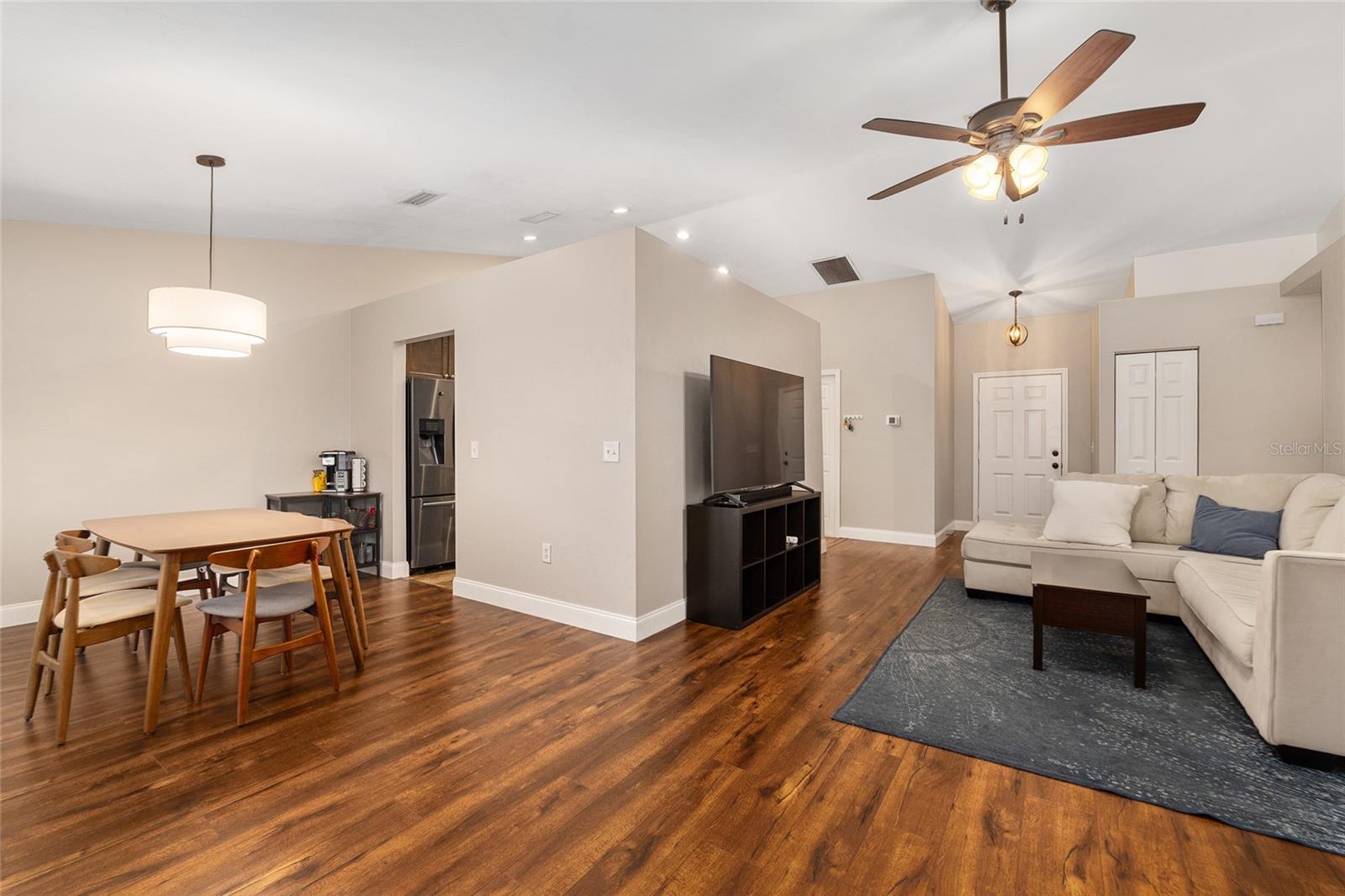 Image 11 of 51 For 3515 39th Place