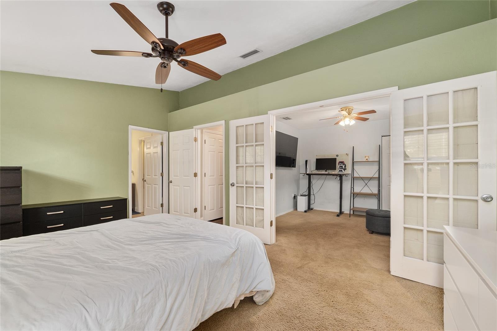 Image 21 of 51 For 3515 39th Place