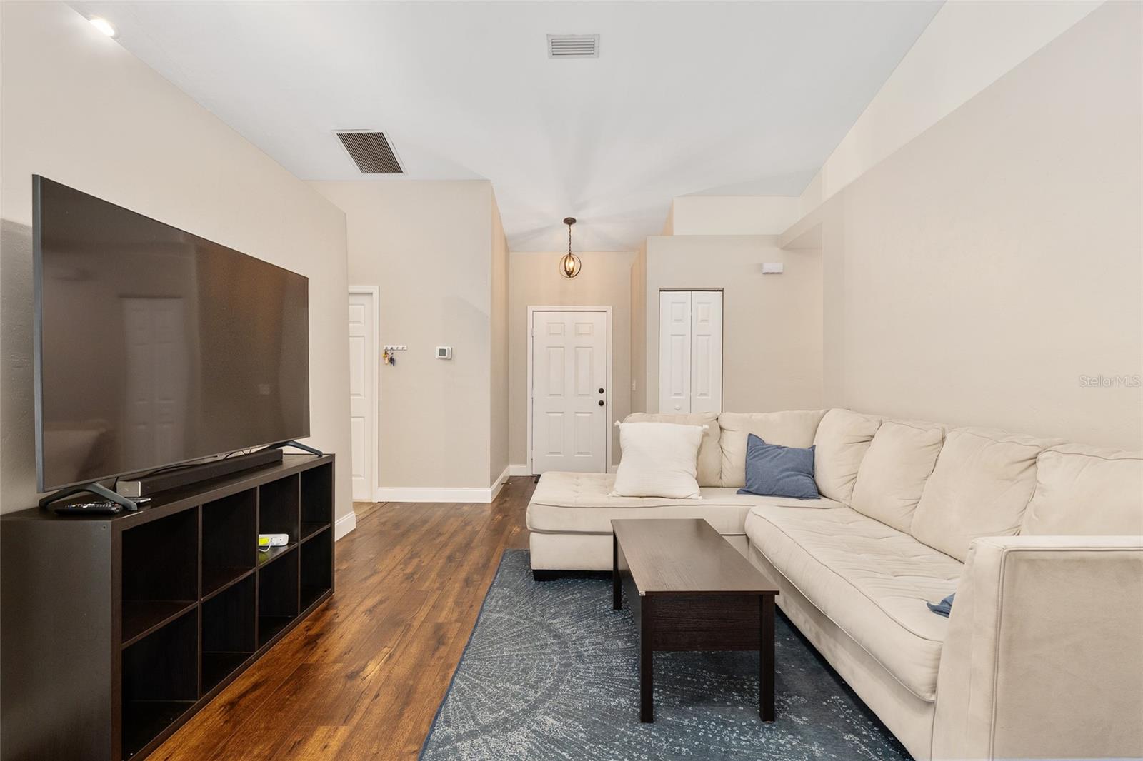 Image 9 of 51 For 3515 39th Place