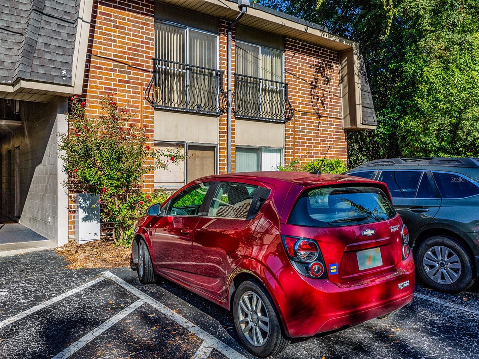 Image 21 of 21 For 1700 16th Court J-4