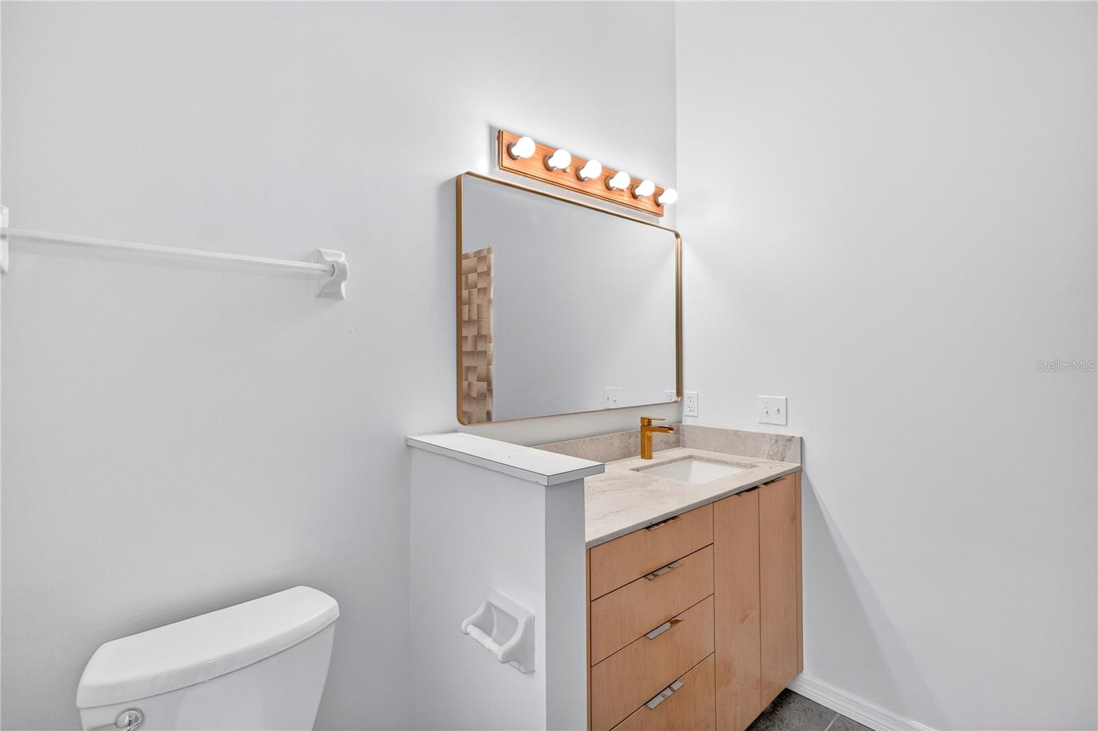 Image 12 of 21 For 904 50th Way