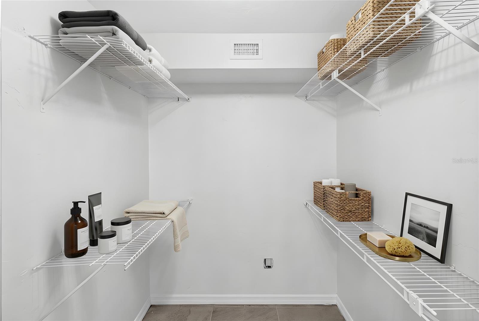 Image 14 of 21 For 904 50th Way