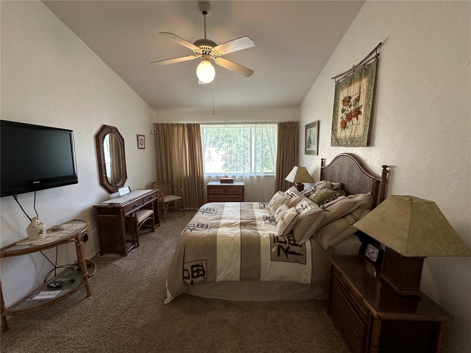 Image 16 of 38 For 844 51st Way