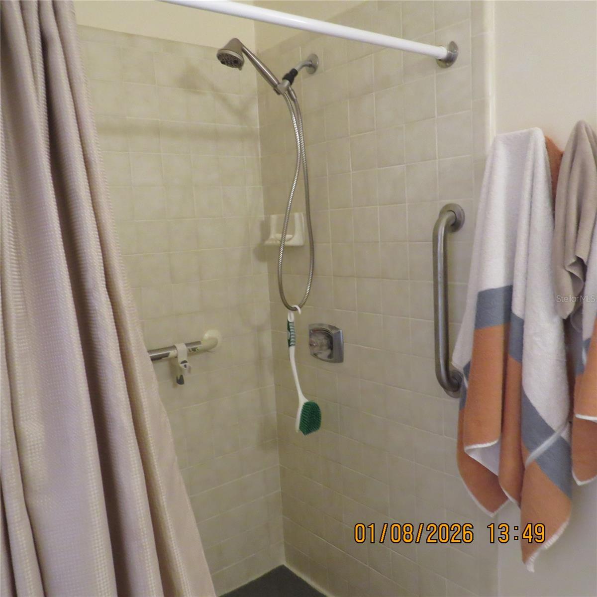 Image 23 of 38 For 844 51st Way