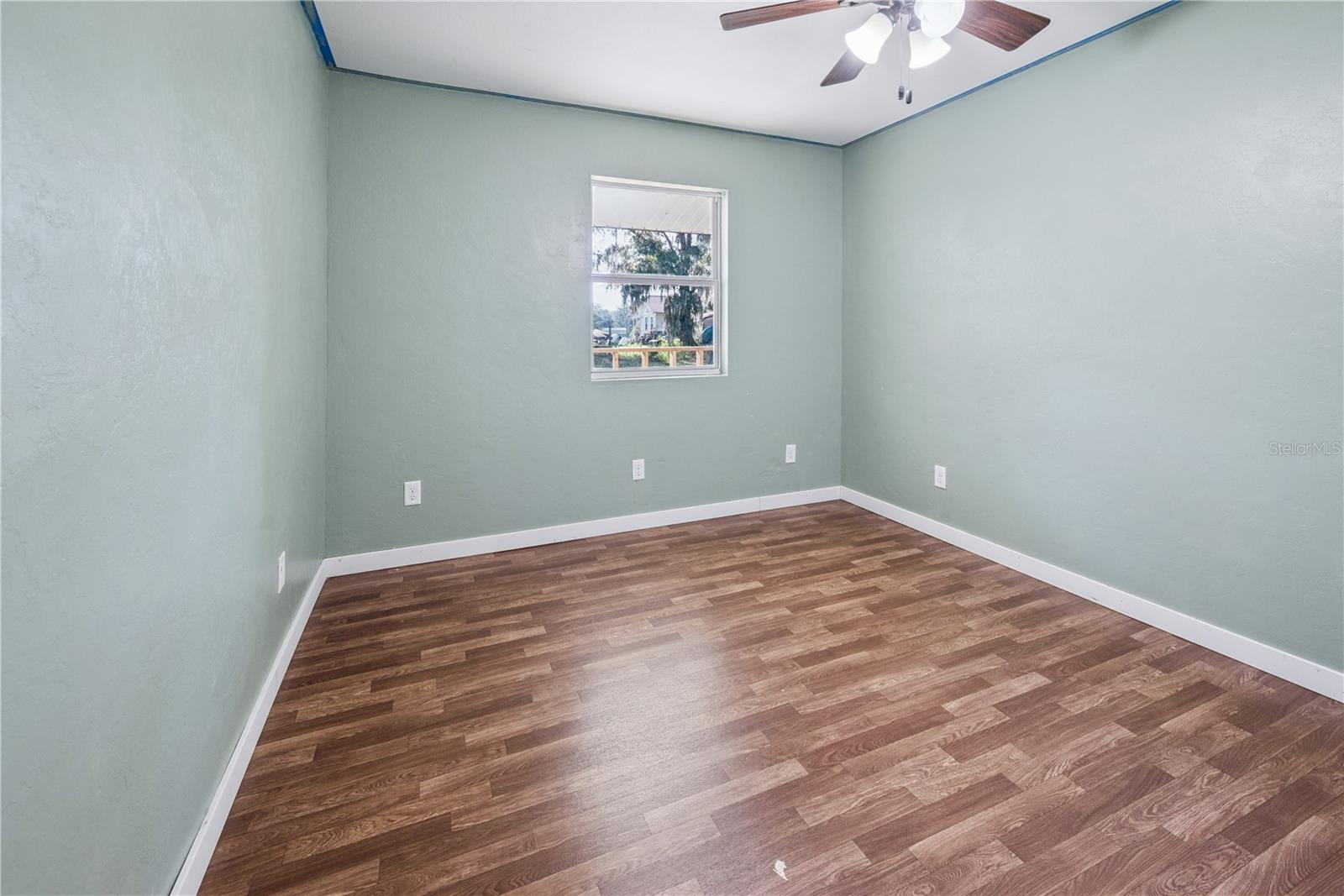 Image 14 of 26 For 4881 136th Court