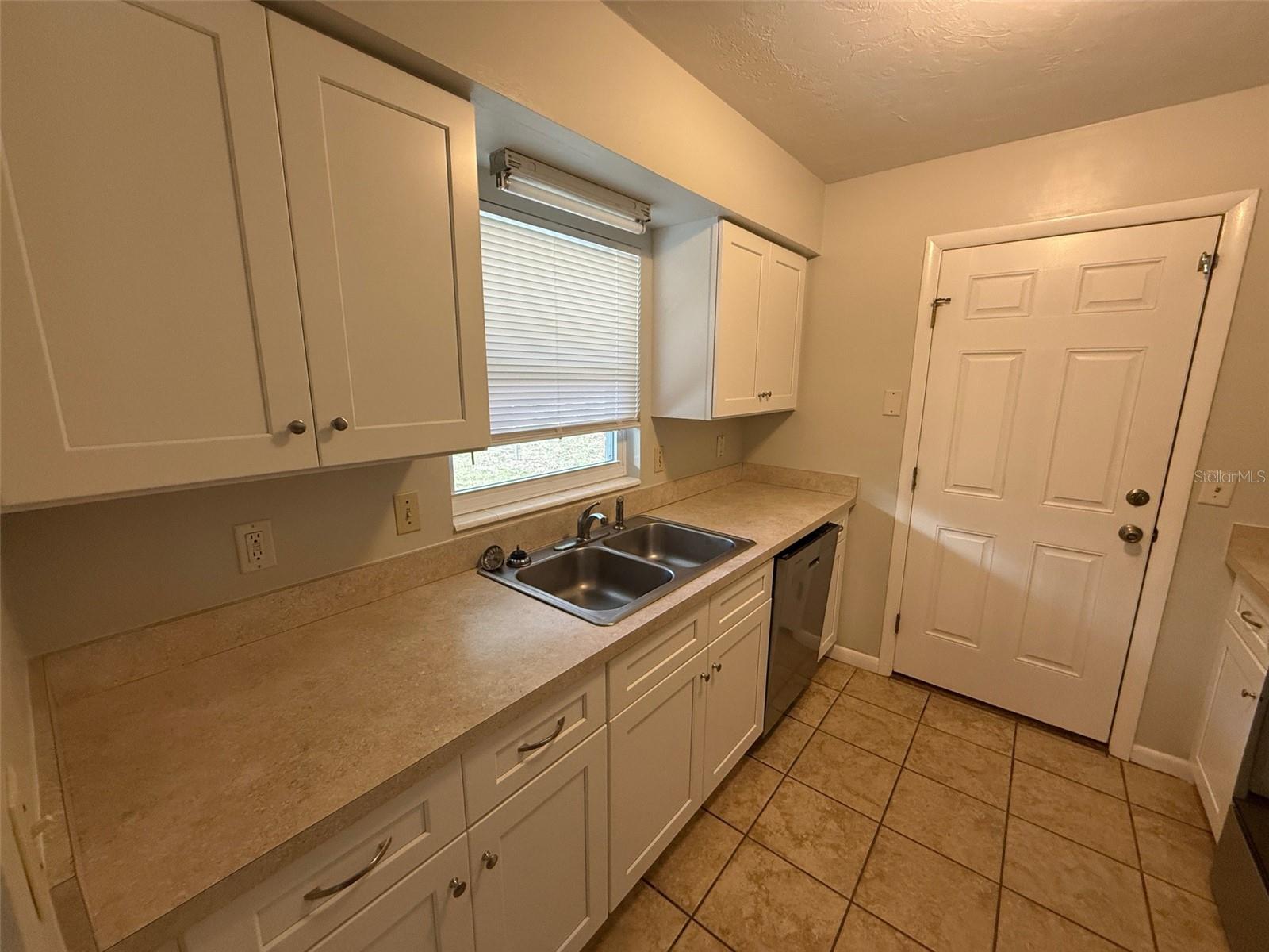 Image 7 of 18 For 4220 21st Street