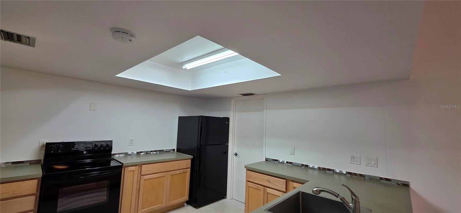 Image 5 of 18 For 4480 Vienna Woods Way 4480