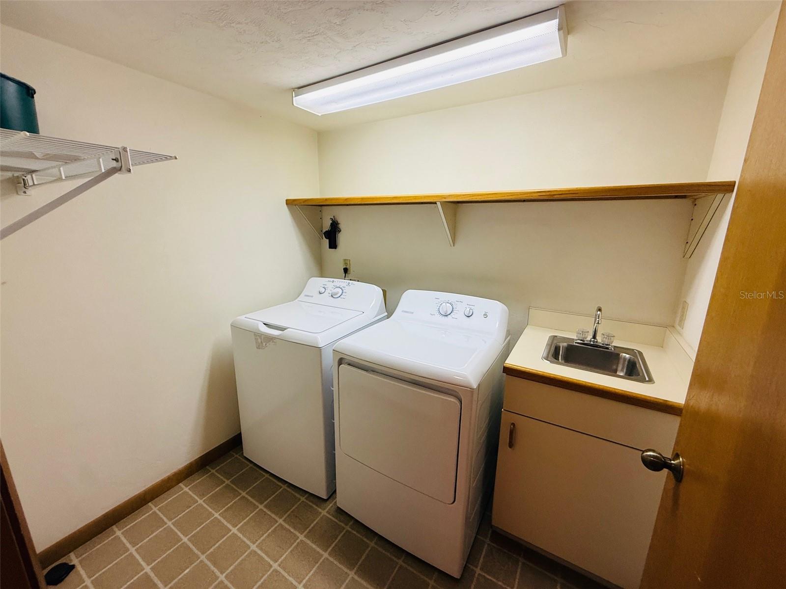 Image 23 of 24 For 2435 27th Place