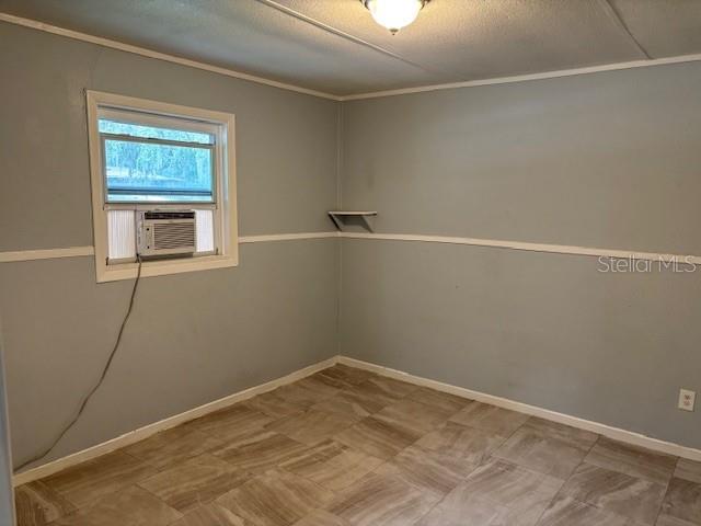 Image 3 of 15 For 8091 Piney Nook Court