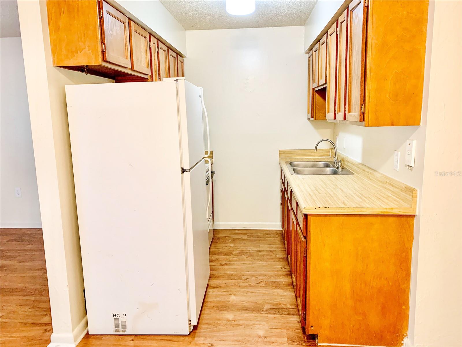 Image 3 of 16 For 1213 39th Avenue B1