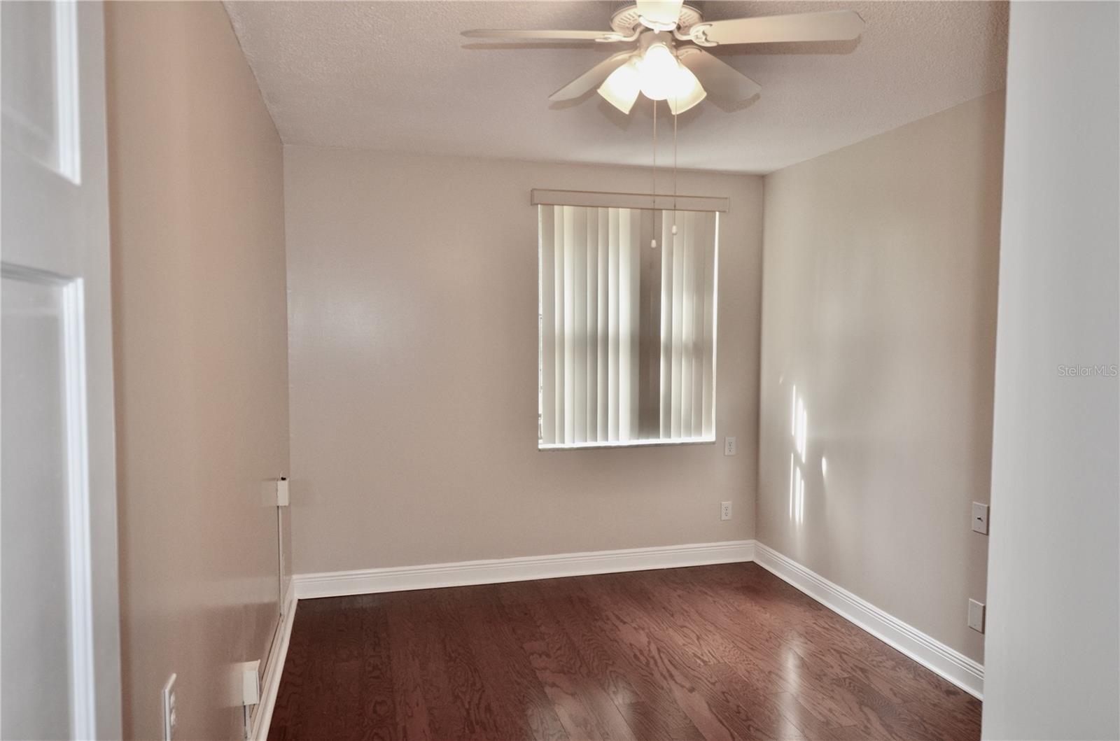 Image 31 of 45 For 1719 23rd Avenue Ph-c