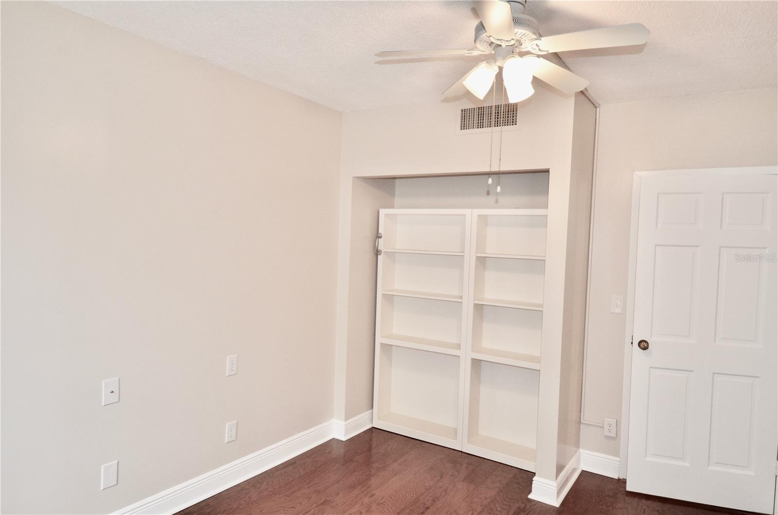 Image 34 of 45 For 1719 23rd Avenue Ph-c