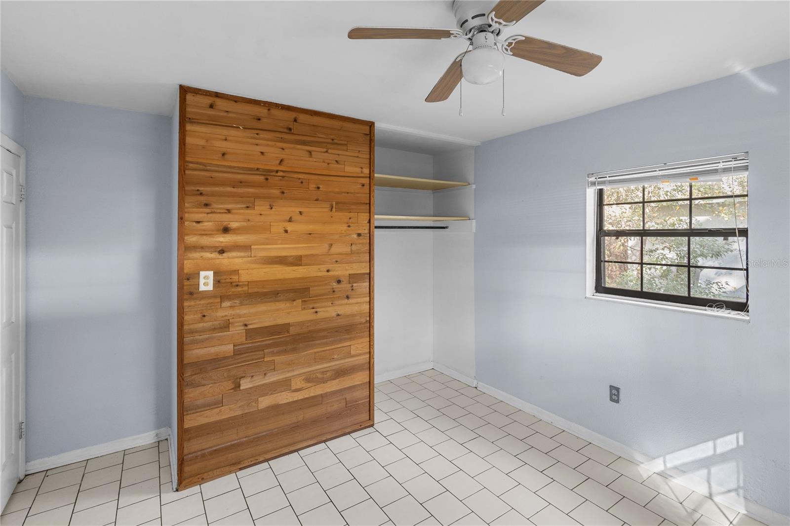 Image 16 of 30 For 1618 15th Terrace