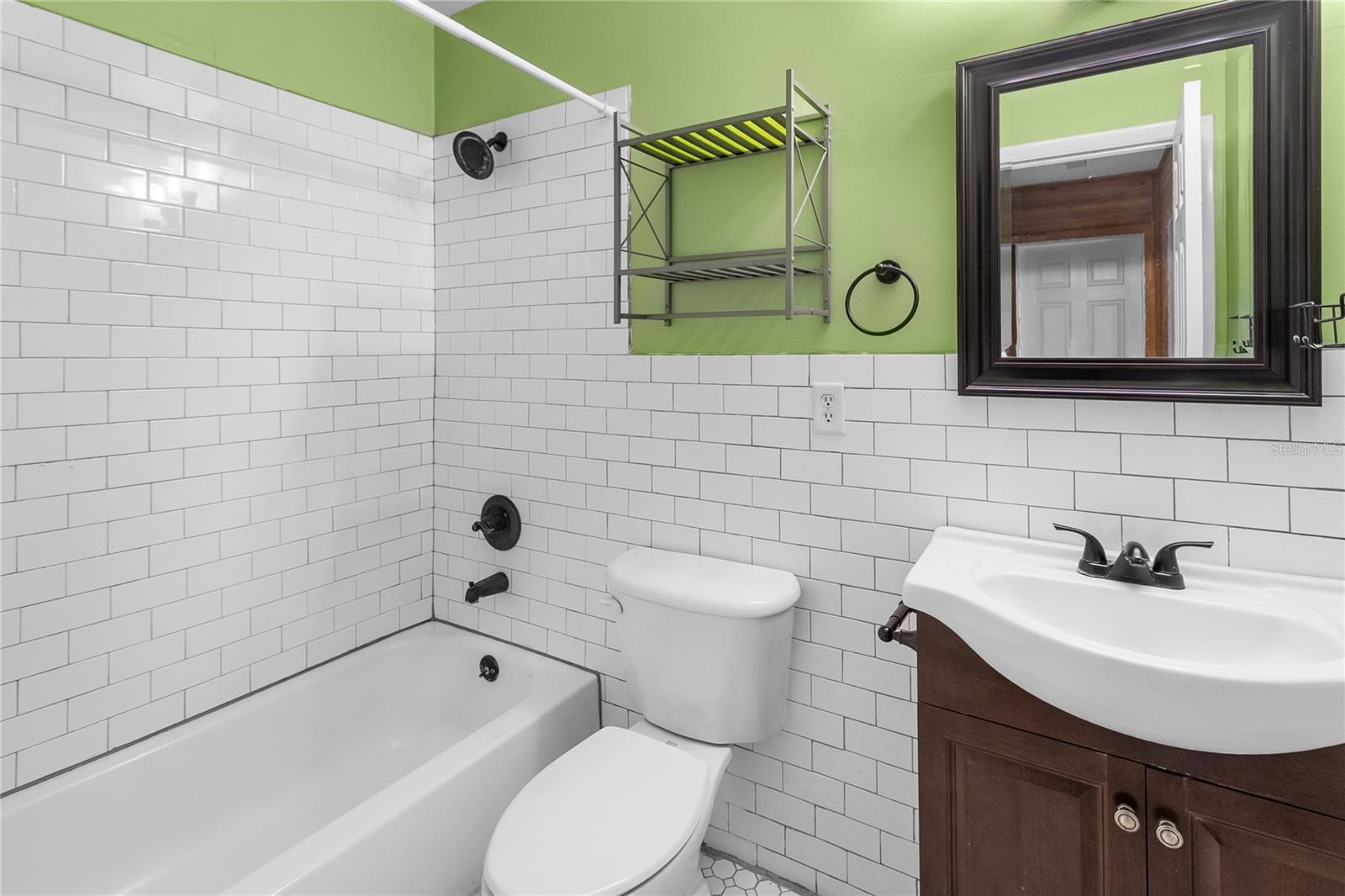 Image 18 of 30 For 1618 15th Terrace