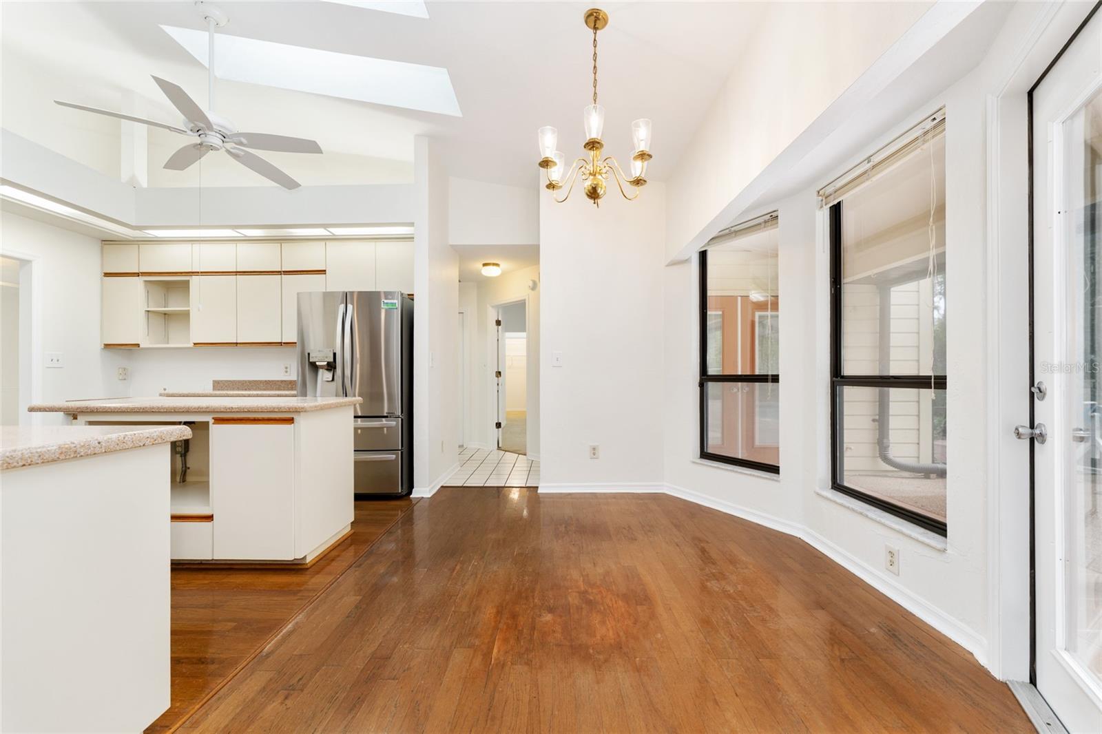 Image 21 of 79 For 8303 42nd Avenue