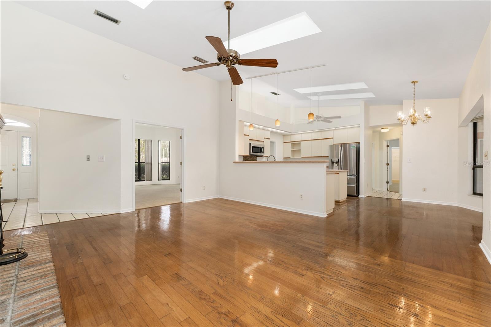 Image 3 of 79 For 8303 42nd Avenue