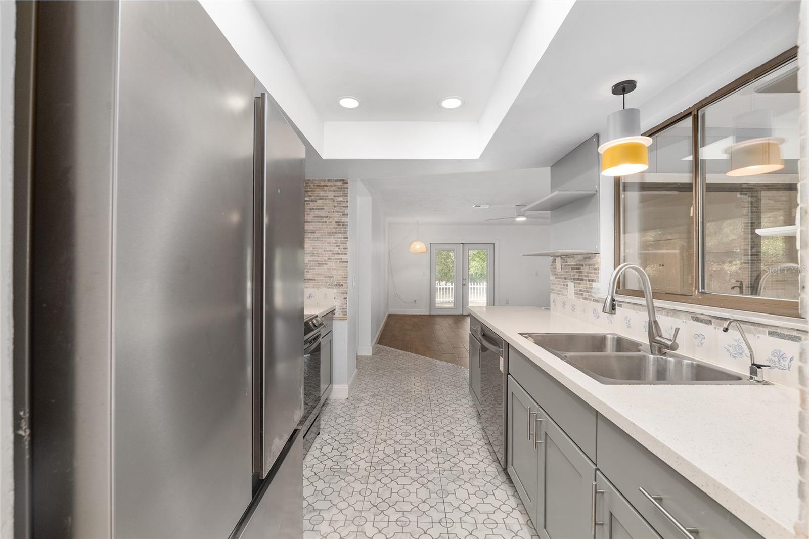 Image 13 of 49 For 6242 105th Avenue