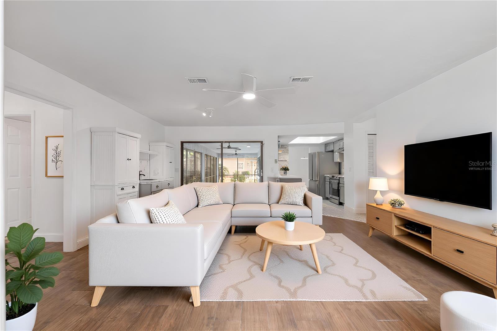 Image 18 of 49 For 6242 105th Avenue