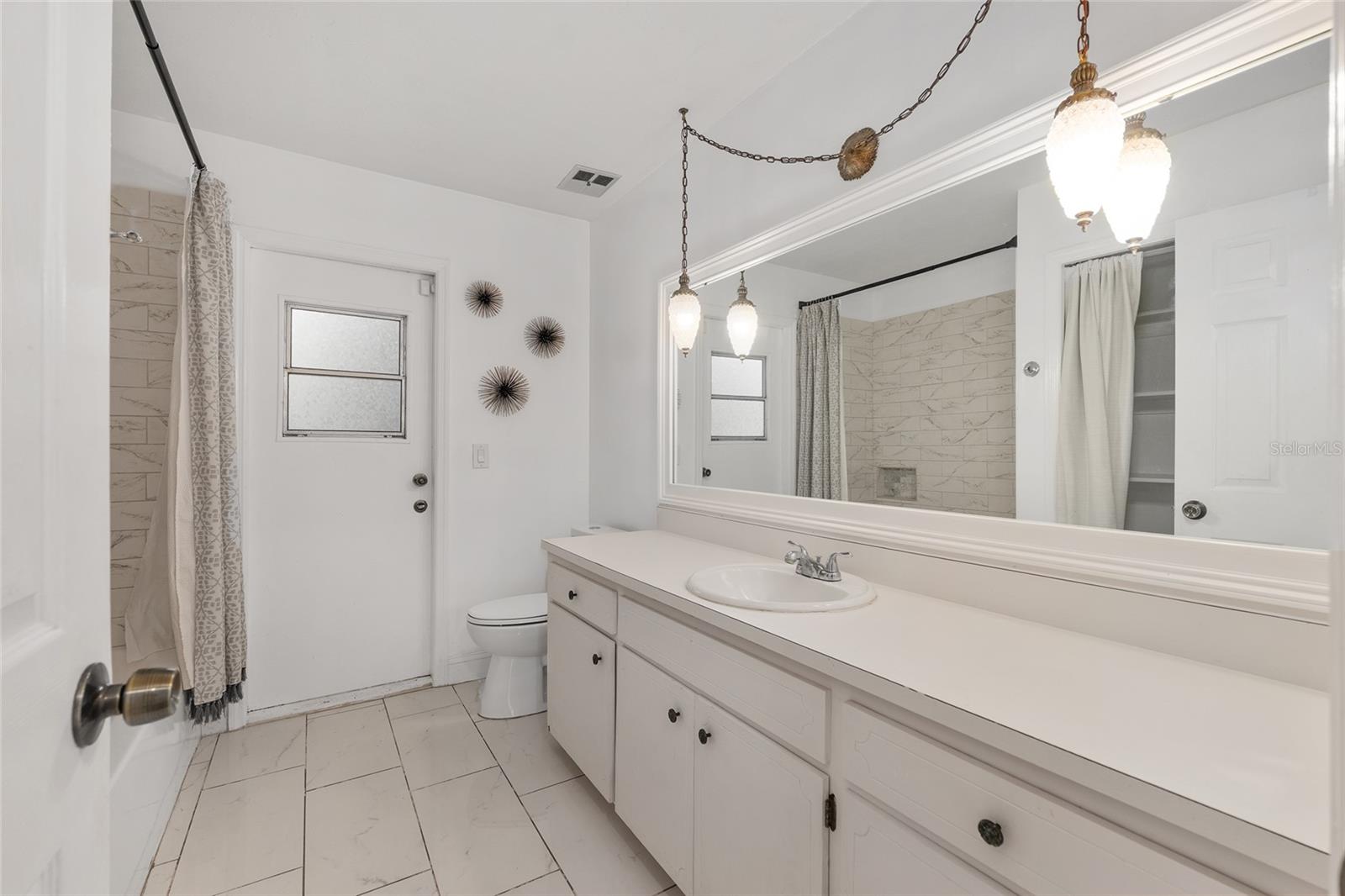 Image 25 of 49 For 6242 105th Avenue