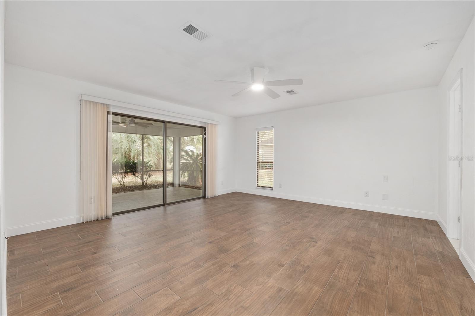 Image 29 of 49 For 6242 105th Avenue