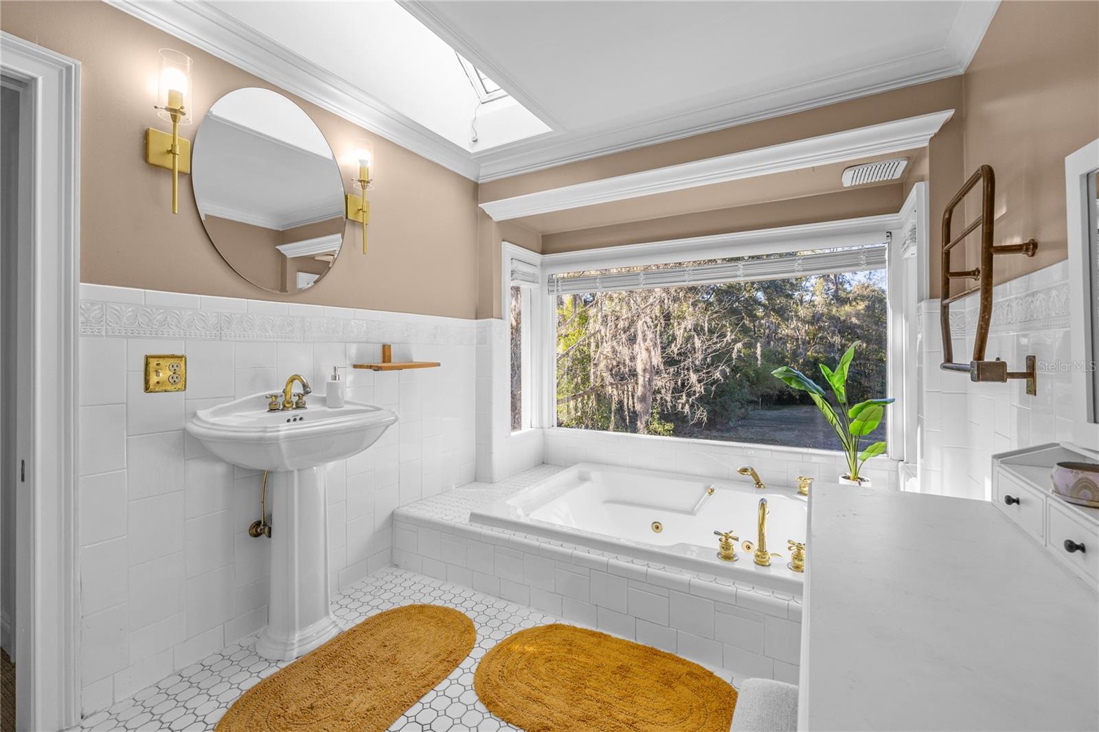 Image 18 of 34 For 24121 Us Highway 27