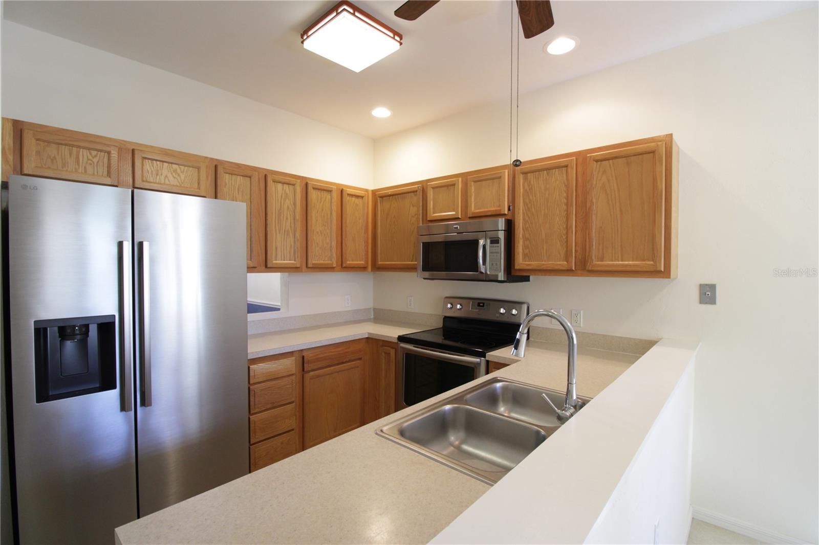 Image 12 of 43 For 11685 19th Place