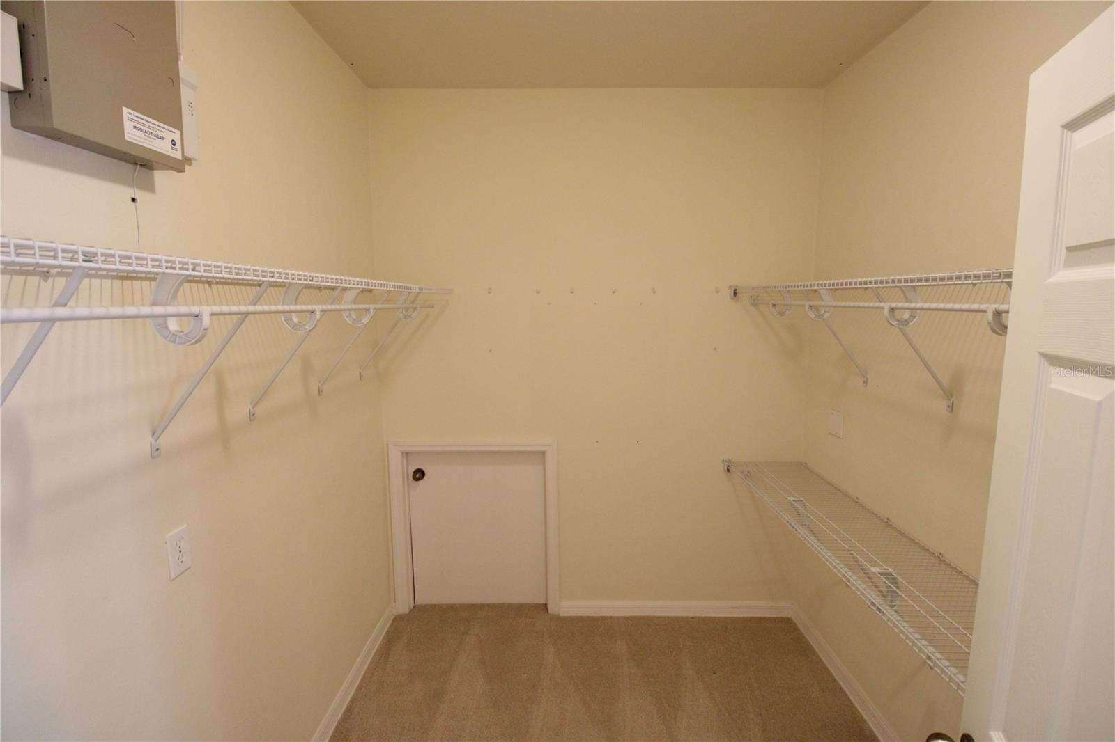 Image 17 of 43 For 11685 19th Place