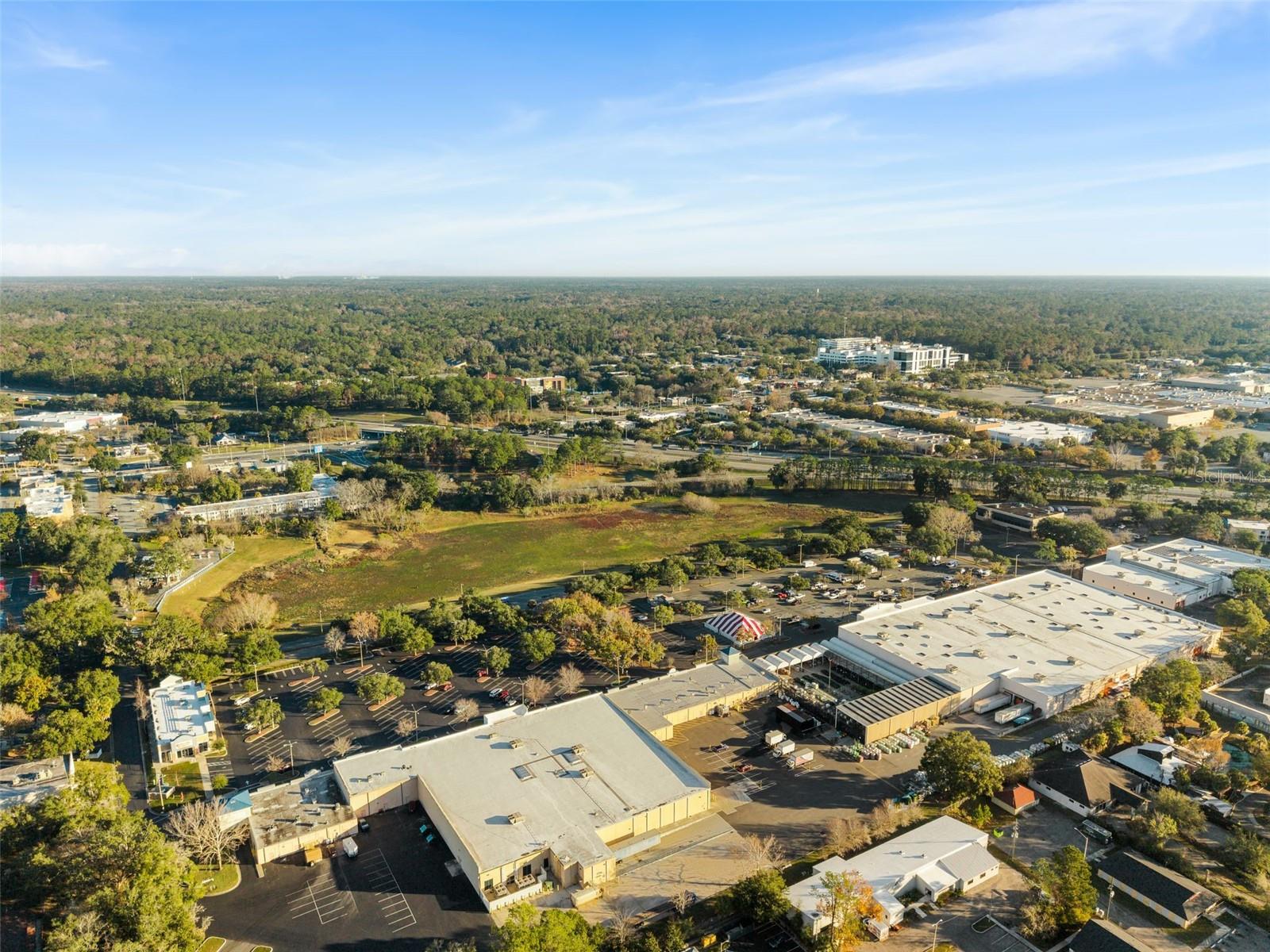 Image 9 of 11 For 6308 35 Terrace