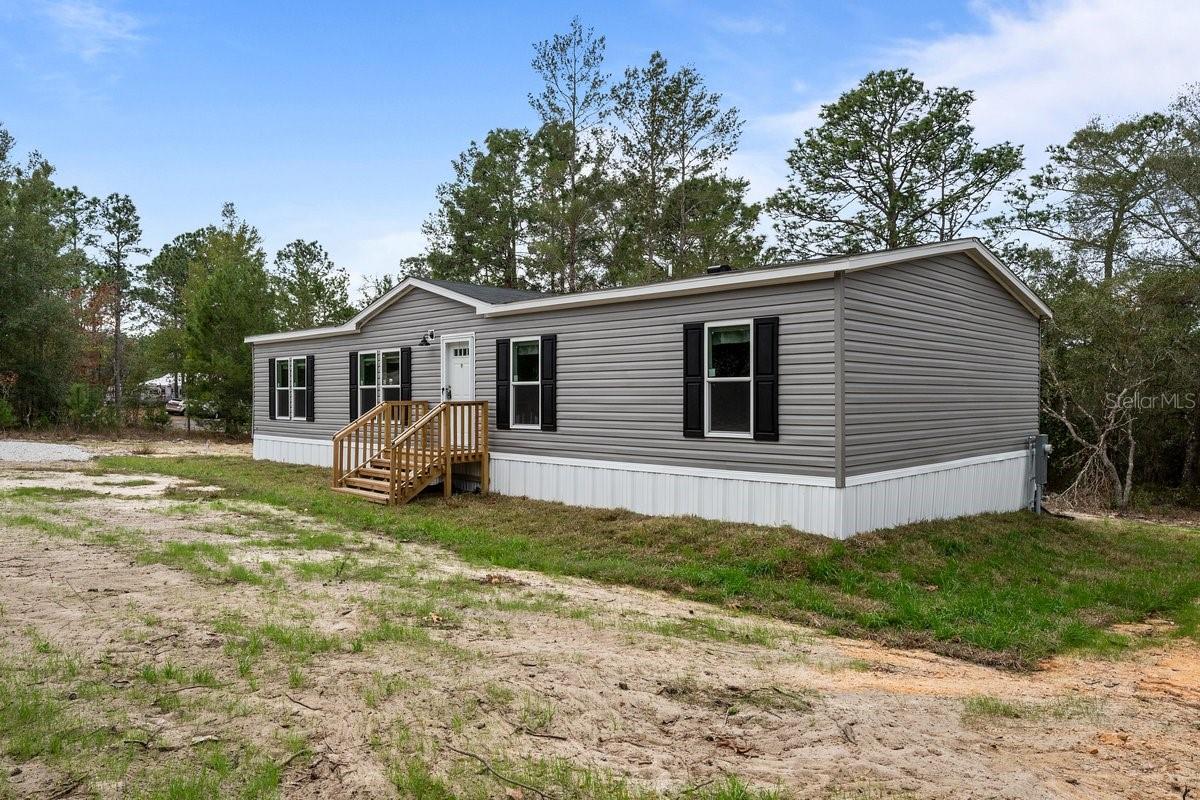 Image 30 of 42 For 194 Whirlwind Loop