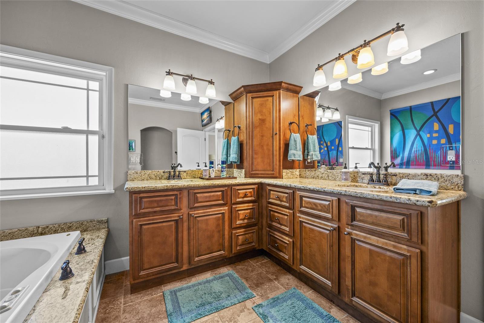 Image 18 of 34 For 17640 253rd Drive