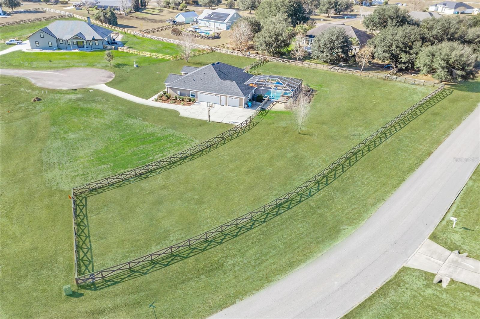 Image 3 of 34 For 17640 253rd Drive