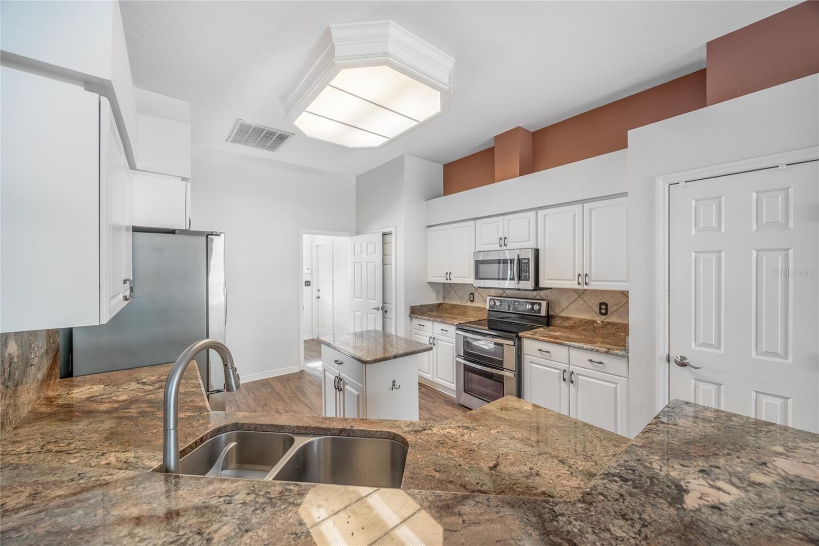 Image 13 of 61 For 5130 80th Avenue