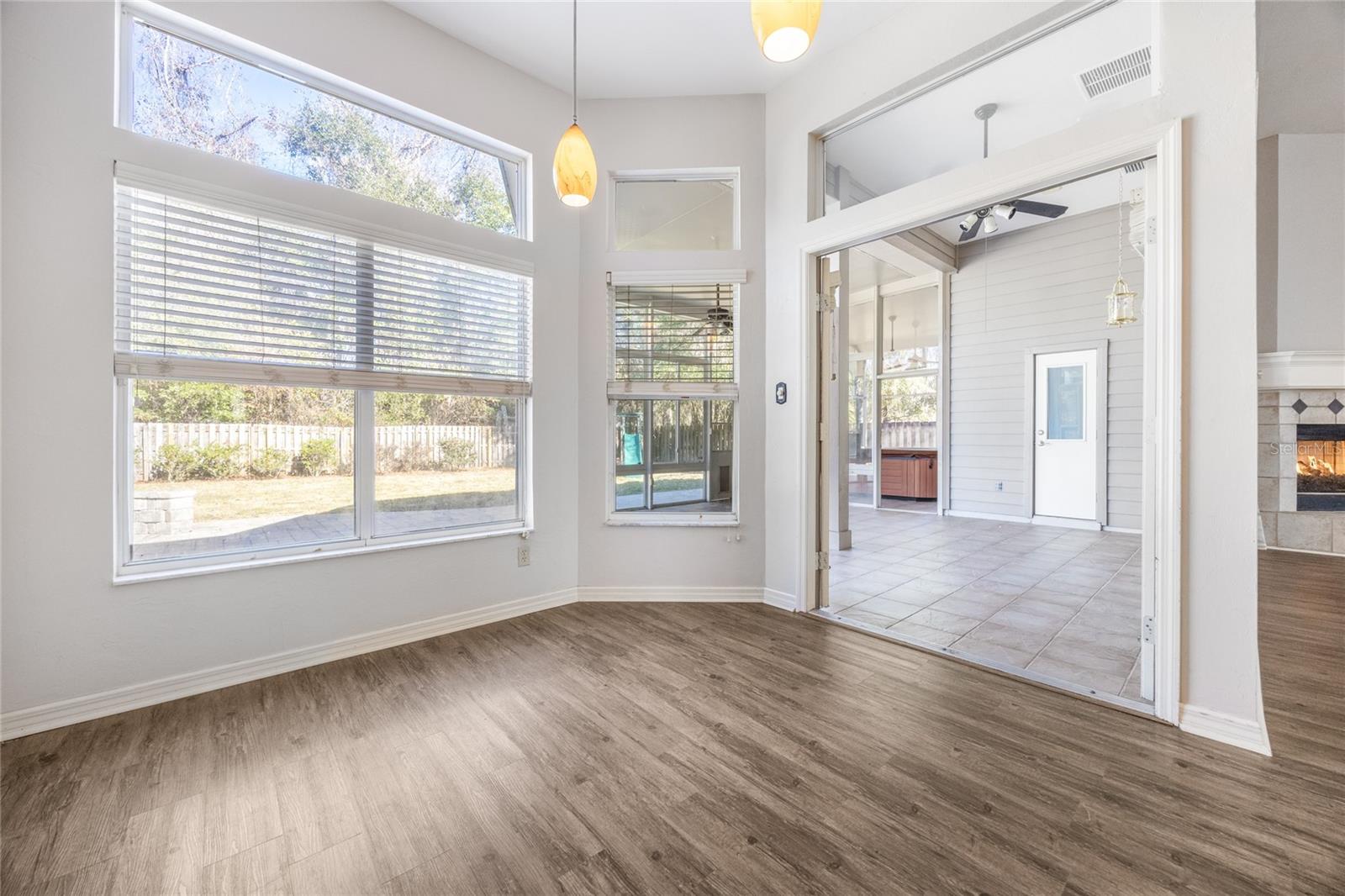 Image 20 of 61 For 5130 80th Avenue