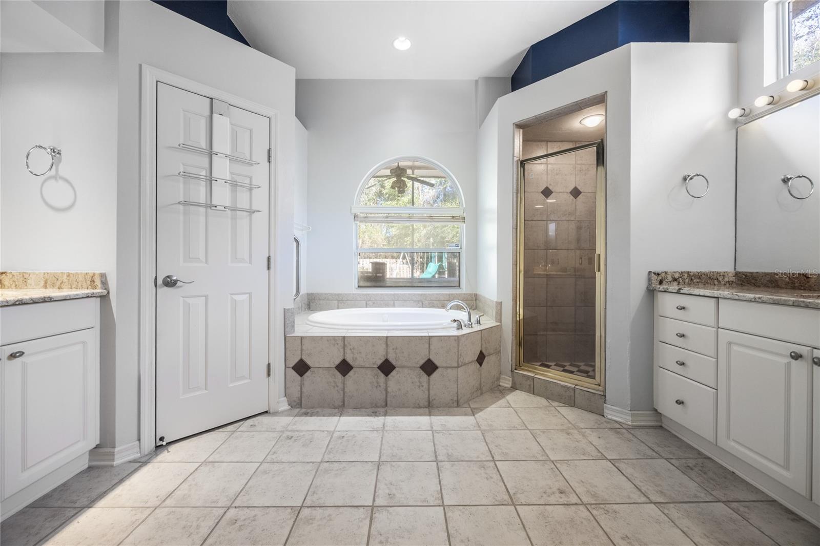 Image 27 of 61 For 5130 80th Avenue