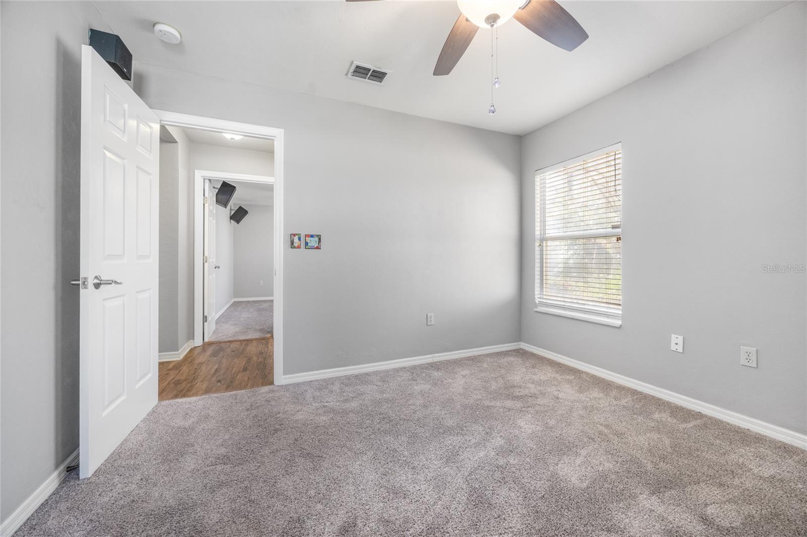 Image 37 of 61 For 5130 80th Avenue