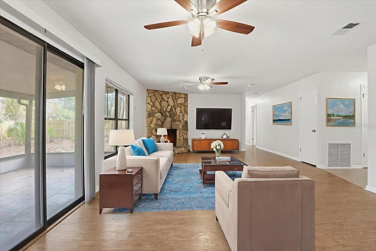 Image 6 of 38 For 1110 19th Place