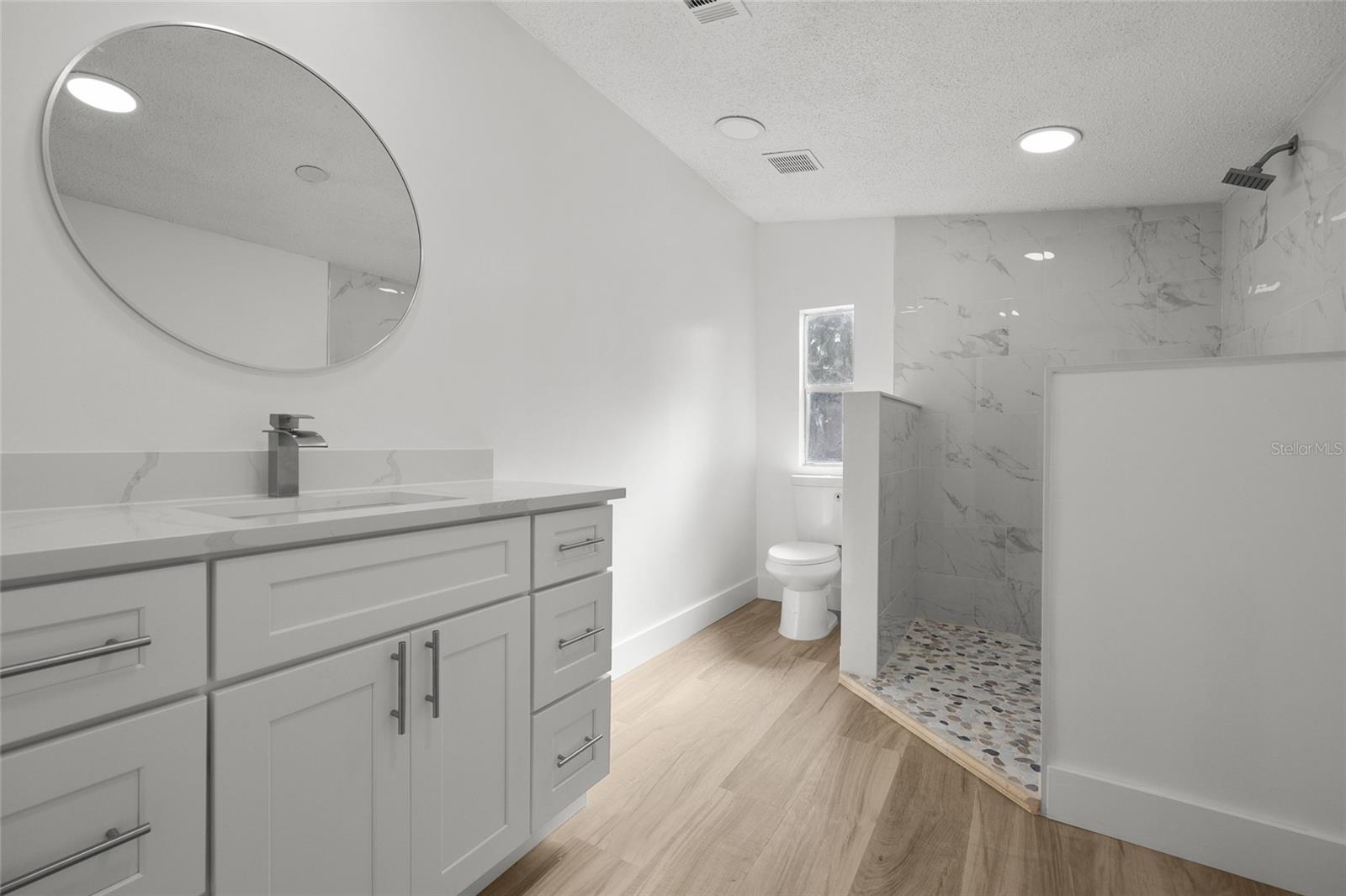 Image 10 of 27 For 293 Dan Court