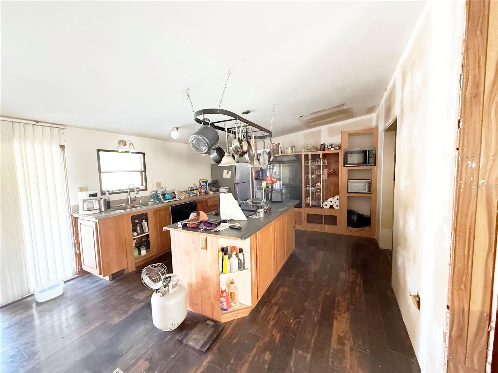 Image 13 of 72 For 5751 127 Place