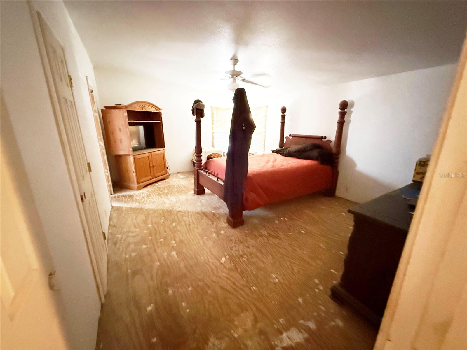 Image 18 of 72 For 5751 127 Place